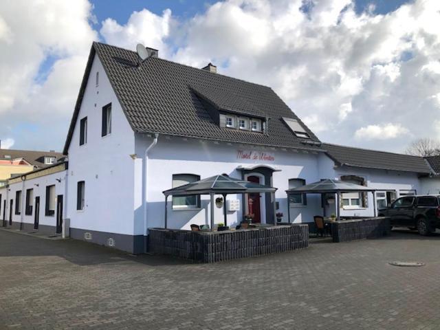 Motel De Winter - Motel - Apartmenthaus - Monteurzimmer Castrop-Rauxel Esterno foto